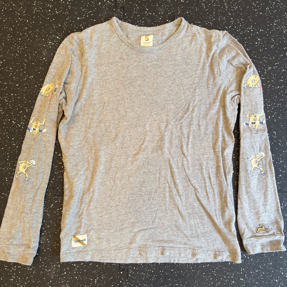 Tracksmith donut tee longsleeve